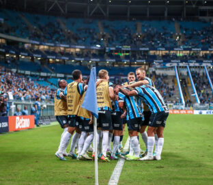 Grupo de jogadores do Grêmio