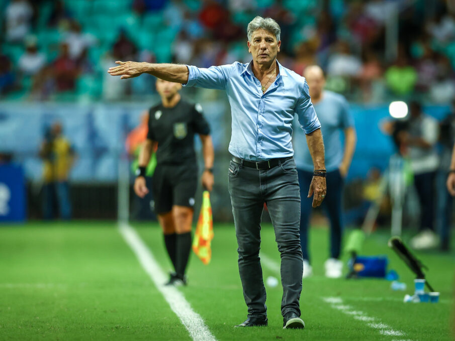 Renato em campo pelo Grêmio