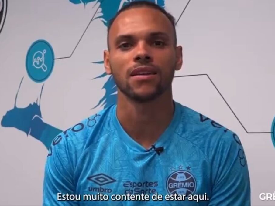 Braithwaite foi anunciado pelo Grêmio