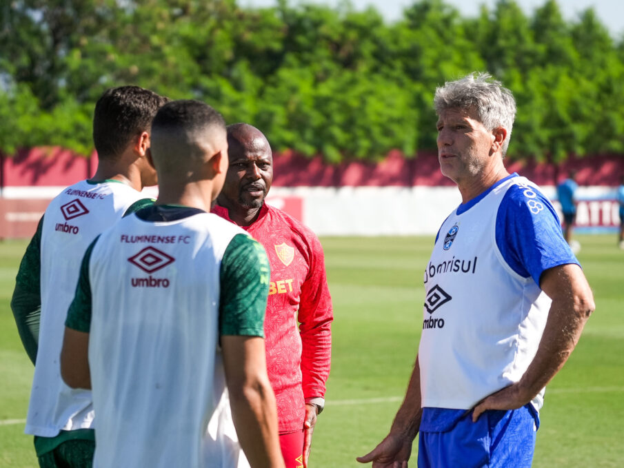 Reforços estão em debate no Grêmio