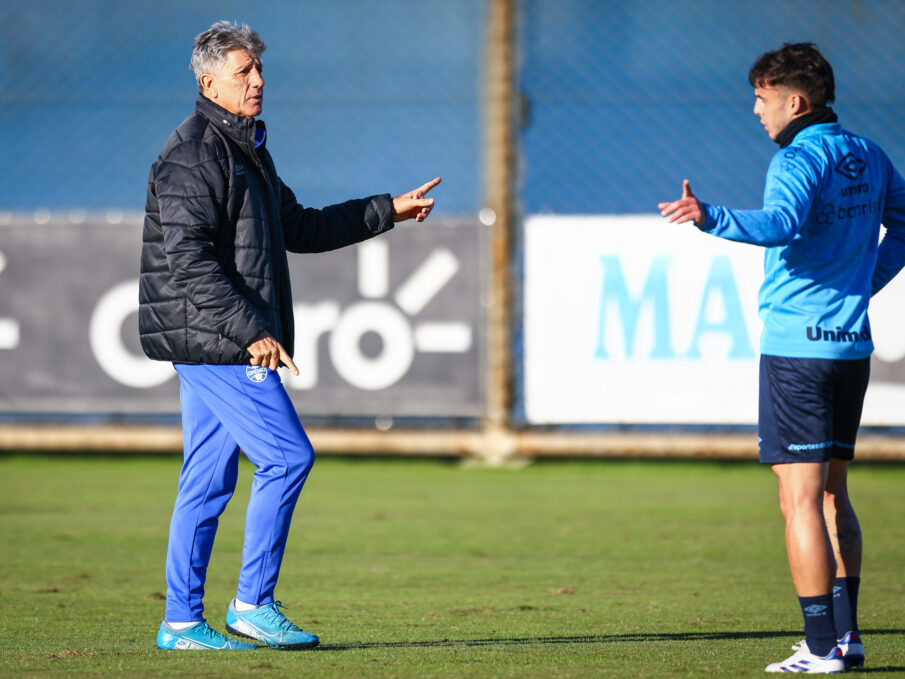 Grêmio pode ter Villasanti contra o Palmeiras