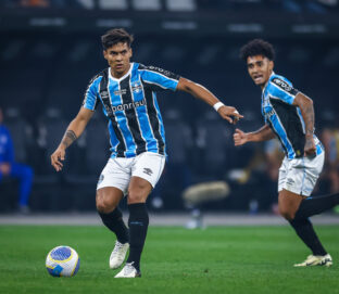 Matias Arezo, atacante do Grêmio