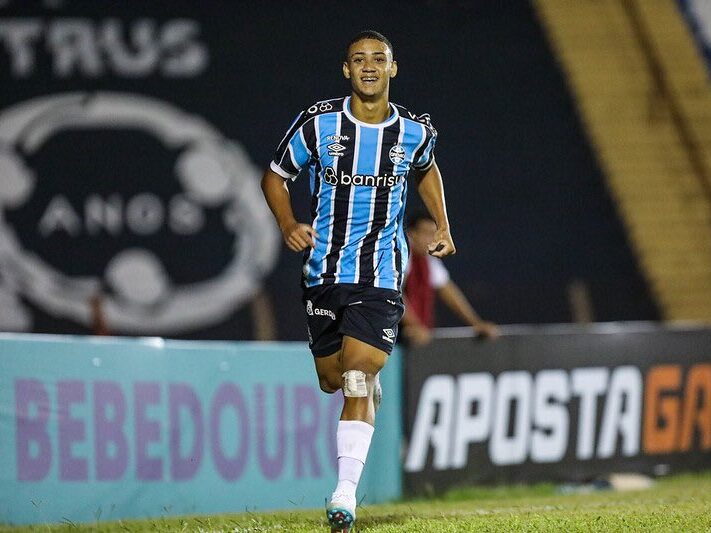 Gustavo Nunes, destaque das categorias de base do Grêmio