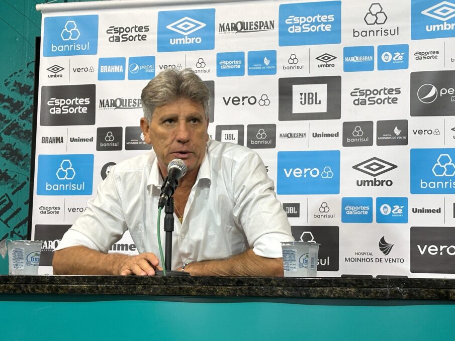 Renato Portaluppi em entrevista coletiva no Grêmio