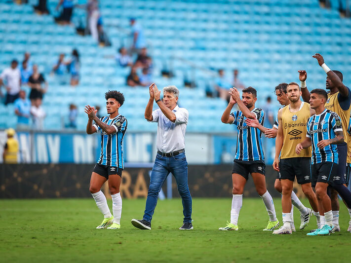 Grêmio cuida jogadores do seu departamento médico