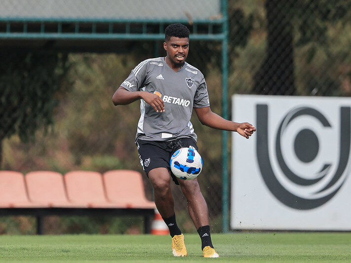 Grêmio tenta contratação de Jemerson