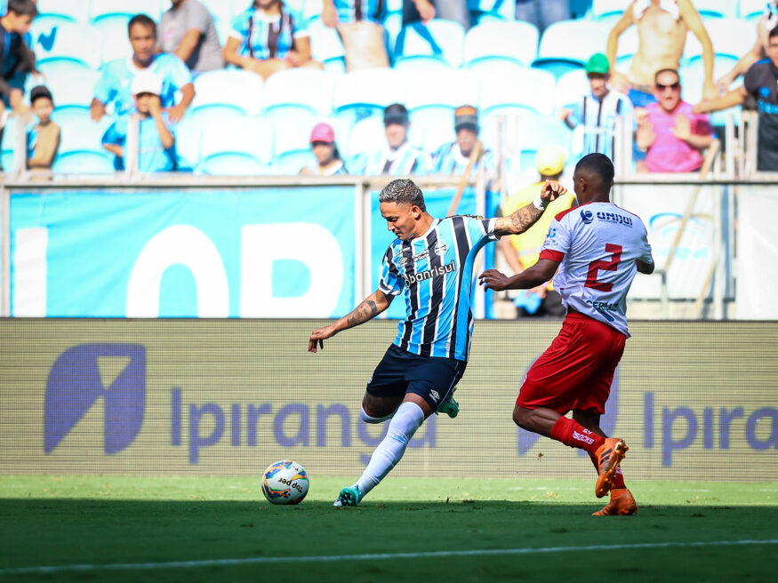 Grêmio confirma lesão de Jhonata robert