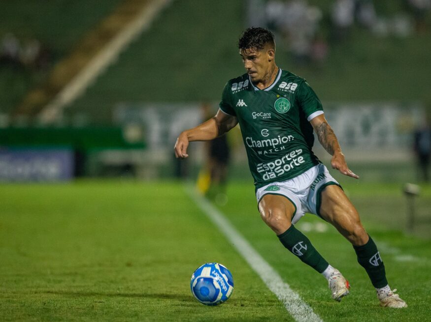 Grêmio contrata lateral