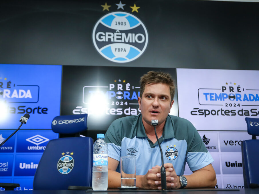 Grêmio busca reforços