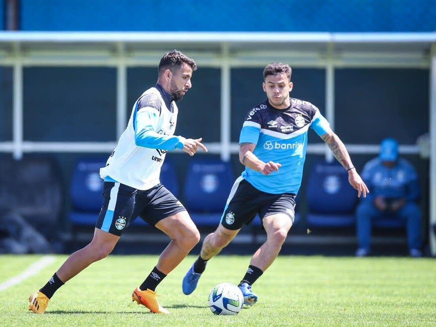 Pepê, volante do Grêmio